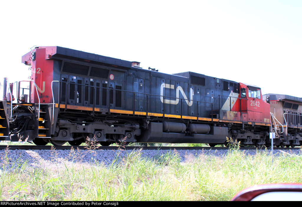 CN 2642